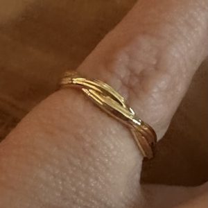 Gold plated toe or pinky ring