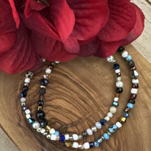 Set of two small beads