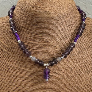 Purple magic necklace