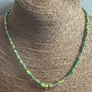 Green tones necklace